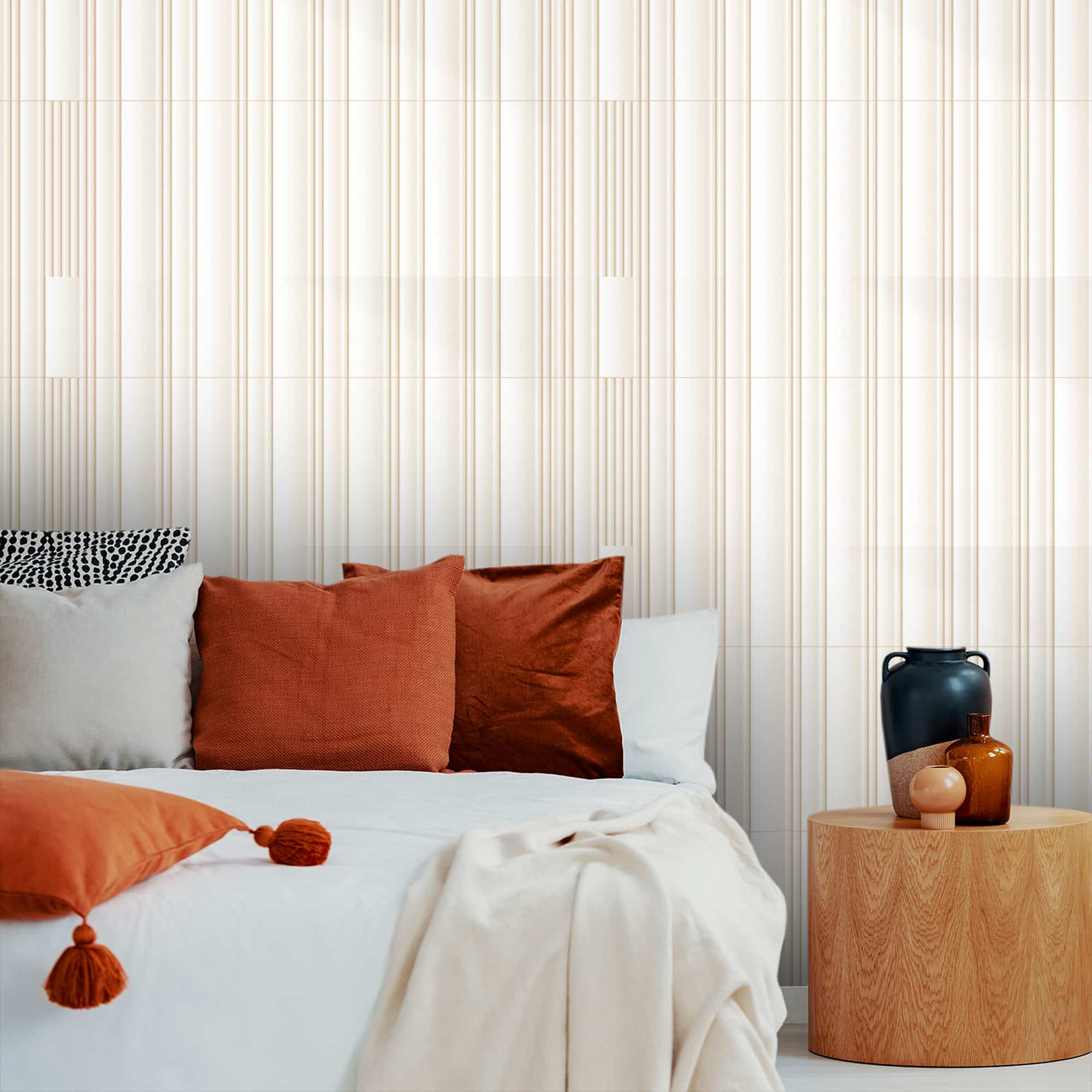 Textured Wallpaper Stripes in Beige