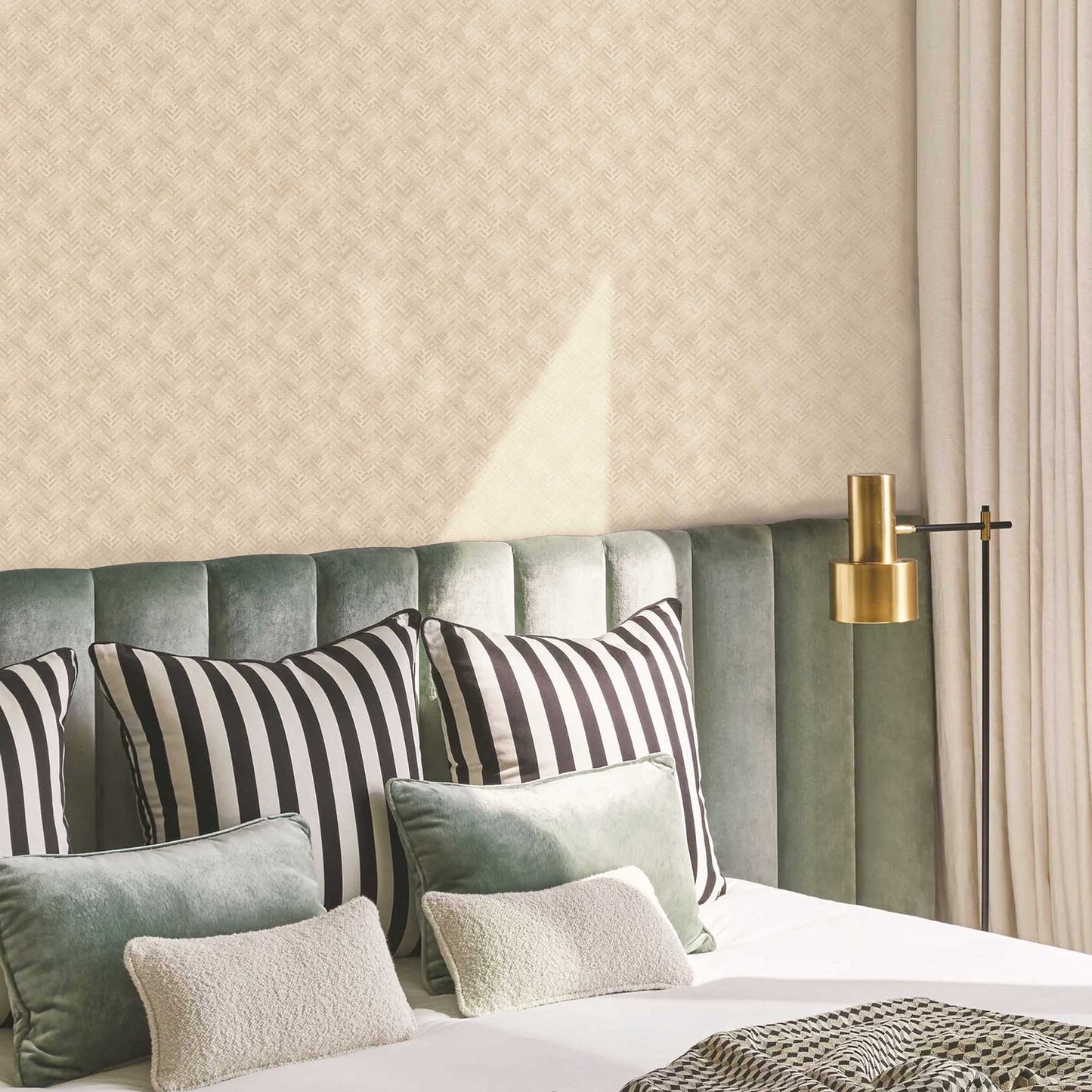 Textured Wallpaper Herringbone in Grey