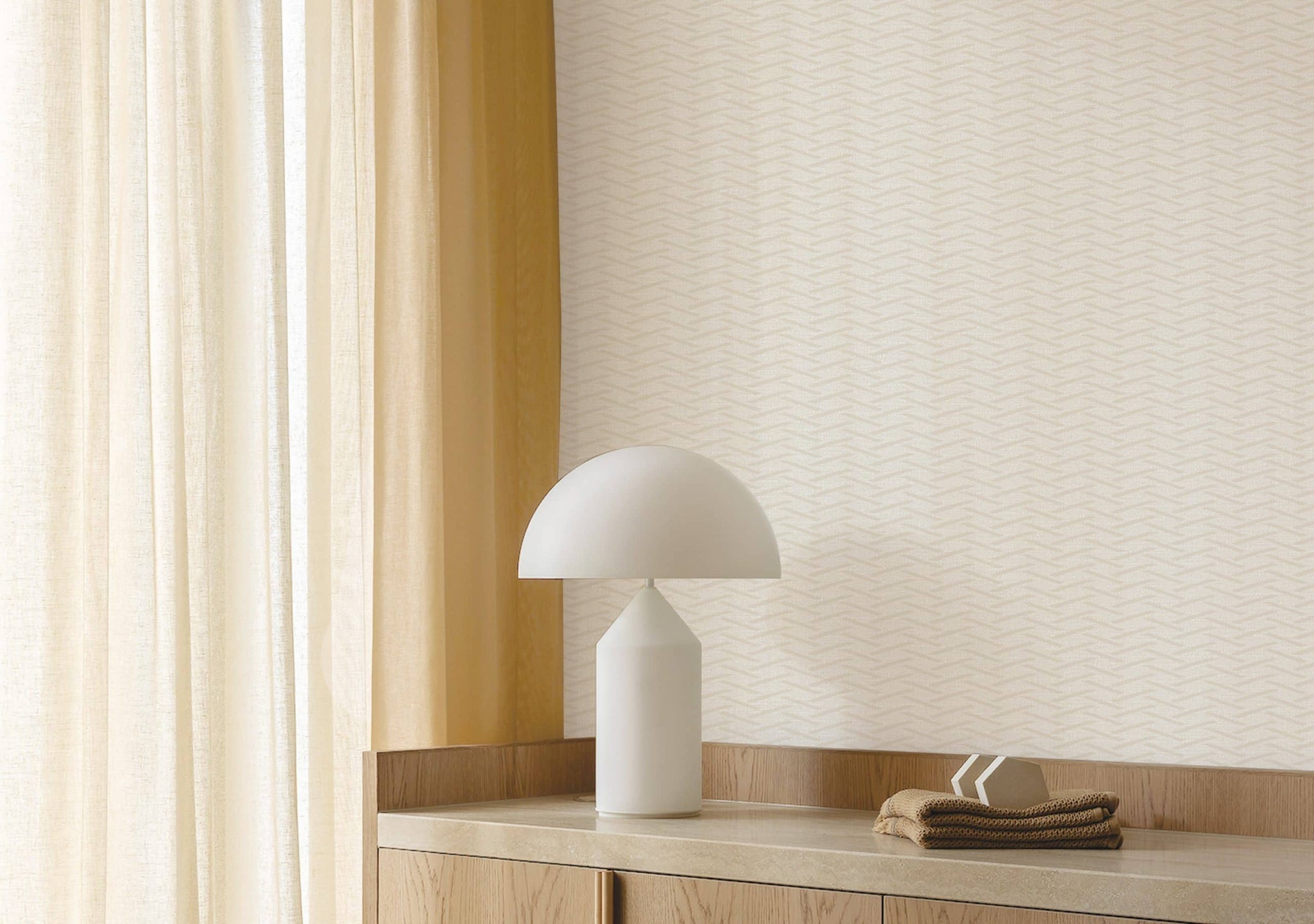 Textured Wallpaper Herringbone|Geometric in Beige|Silver