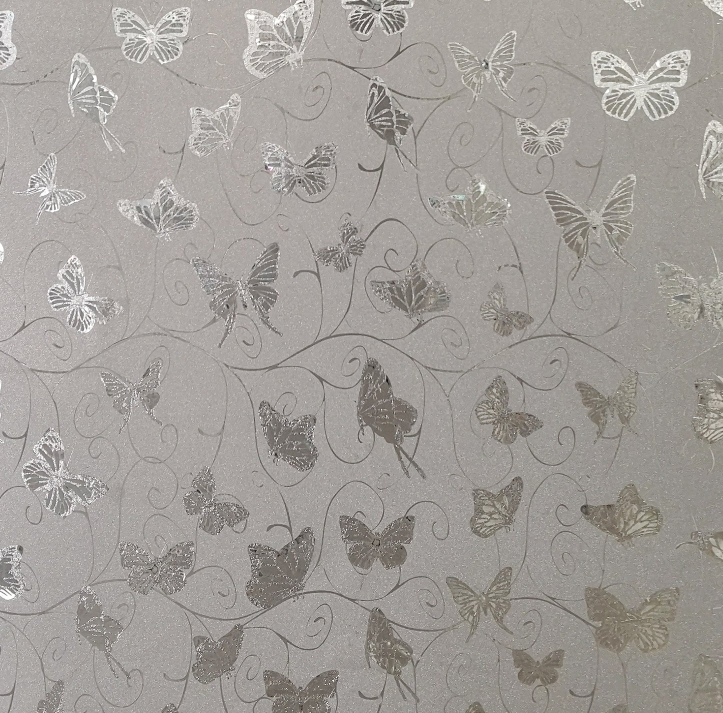 peel and stick wallpaper