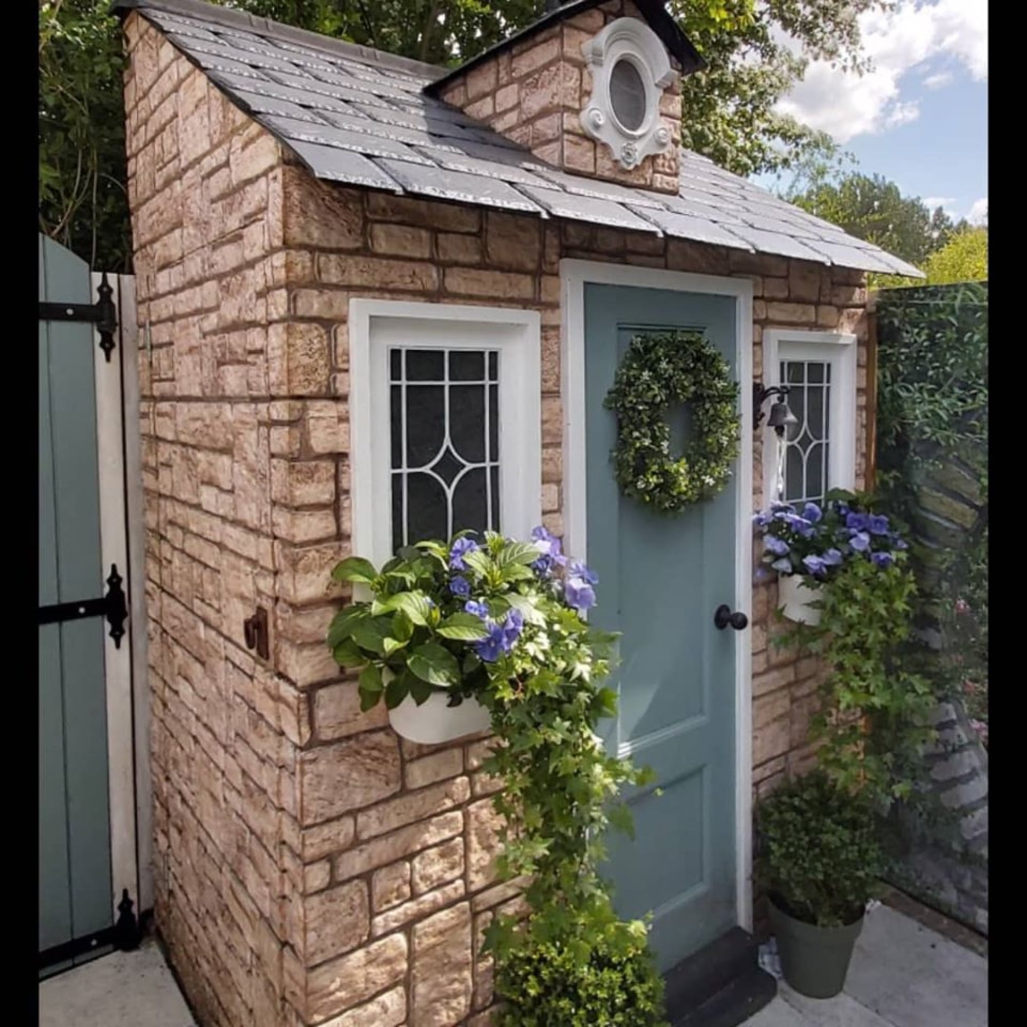 Outlet Beige Brick Look Wall Paneling, Styrofoam Facing, Single Panel, Covers 5.4 sq ft