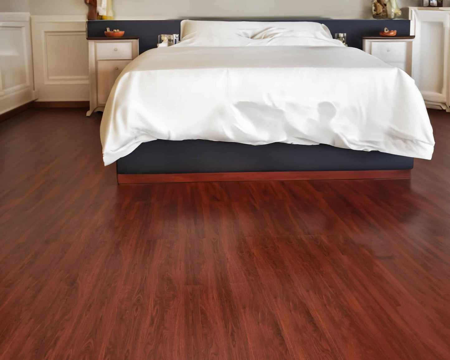 Luxury Vinyl Plank Flooring - DIY Floor Tiles Peel and Stick Waterproof - Self Adhesive Floor Planks - 36 in X 6 in, Mahogany