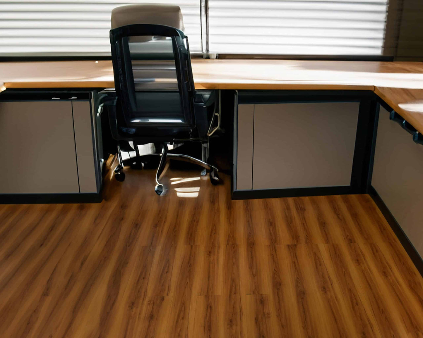 Luxury Vinyl Plank Flooring - DIY Floor Tiles Peel and Stick Waterproof - Self Adhesive Floor Planks - 36 in X 6 in, Golden Oak