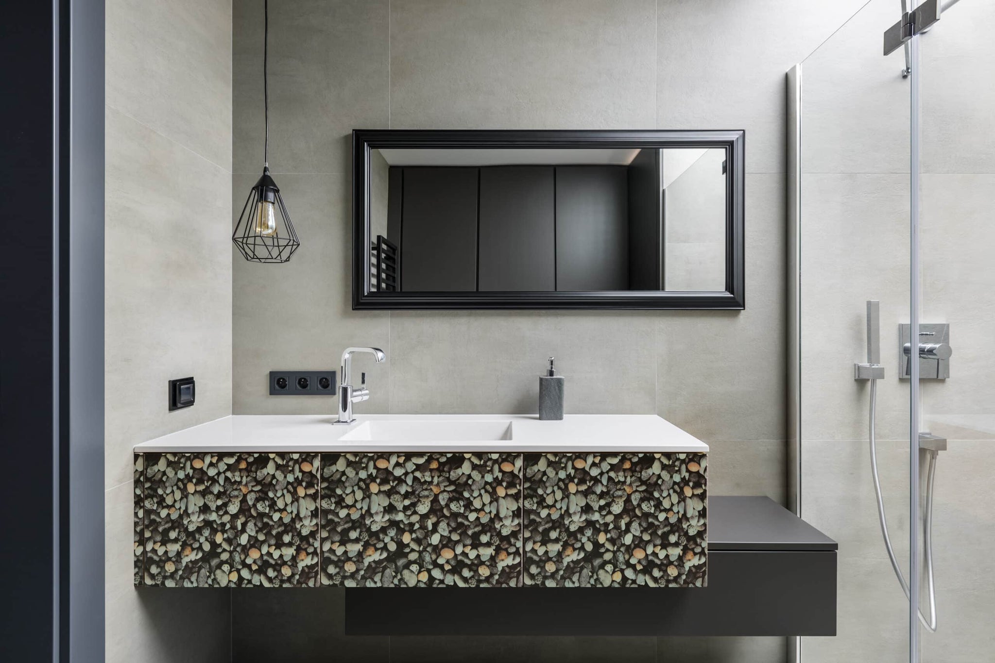 peel and stick wallpaper