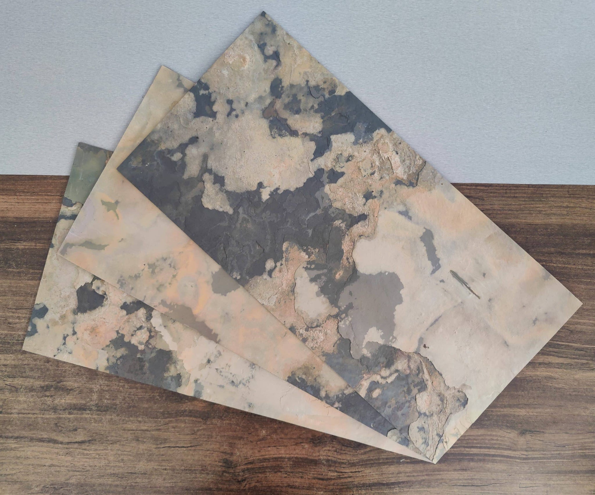 Autumnus Rustic 2 ft X 1 ft Peel &amp; Stick Stone Veneer Wall Panels in various pack configurations