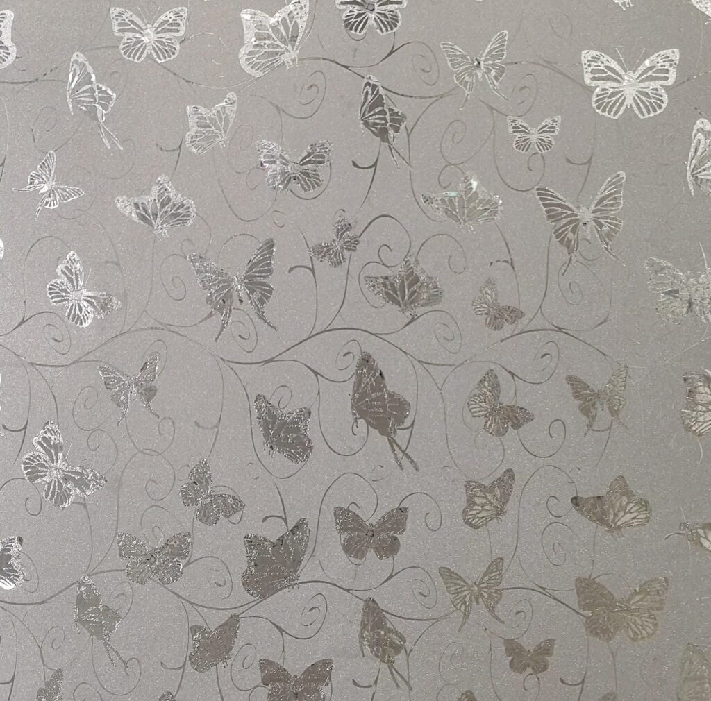 Animals Glitter Silver, Grey Butterflies, Vines Peel and Stick Self Adhesive Removable Wallpaper, Roll 18 ft. X 18 in. (5.5m X 45cm), 26.6 sq. ft. (2.5 sq. m)