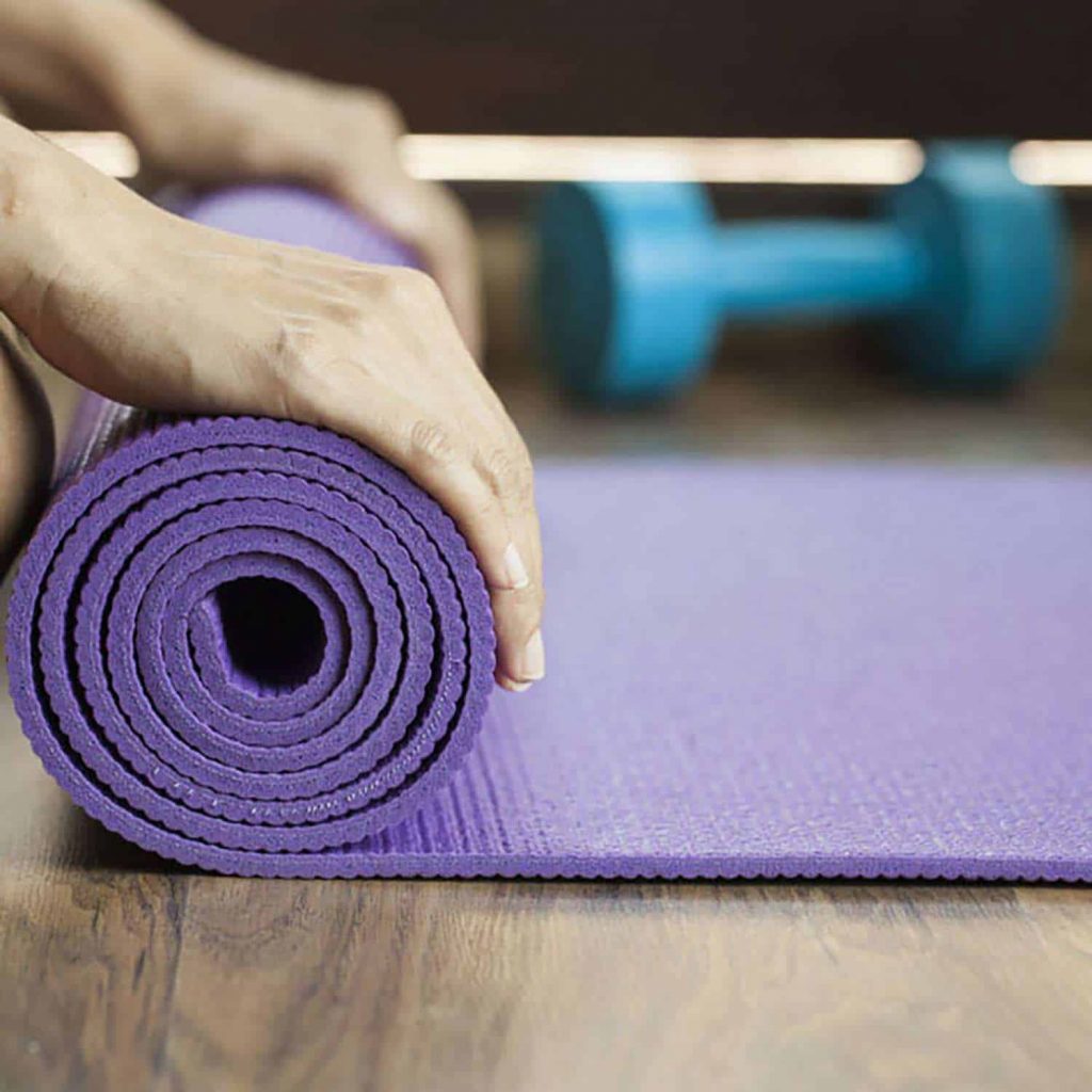  Dundee Deco purple yoga mat roll